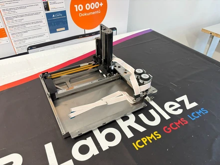 Agilent Sampler Handler (G4267-40101) with Manipulator (5067-6178) (Tested)