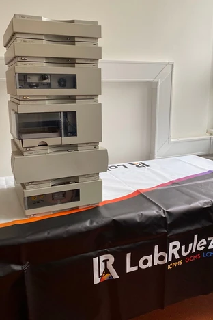 Agilent 1100 series HPLC (Refurbished) (DEG, QP, ALS, TCC, VWD)