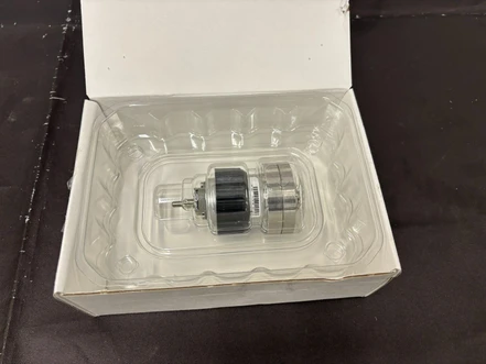 Agilent InfinityLab Quick Change valve head, 8-column selection valve, 1300 bar, 5067-4233 (Tested)