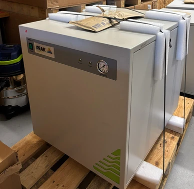 Peak Scientific Genius NM32LA nitrogen generator NM32LA (Refurbished)