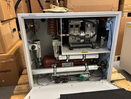 Peak Scientific Genius NM32LA nitrogen generator NM32LA (Refurbished)