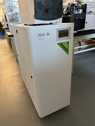 Peak Scientific Infinity XE 60 Series Membrane Nitrogen Generator (Refurbished)