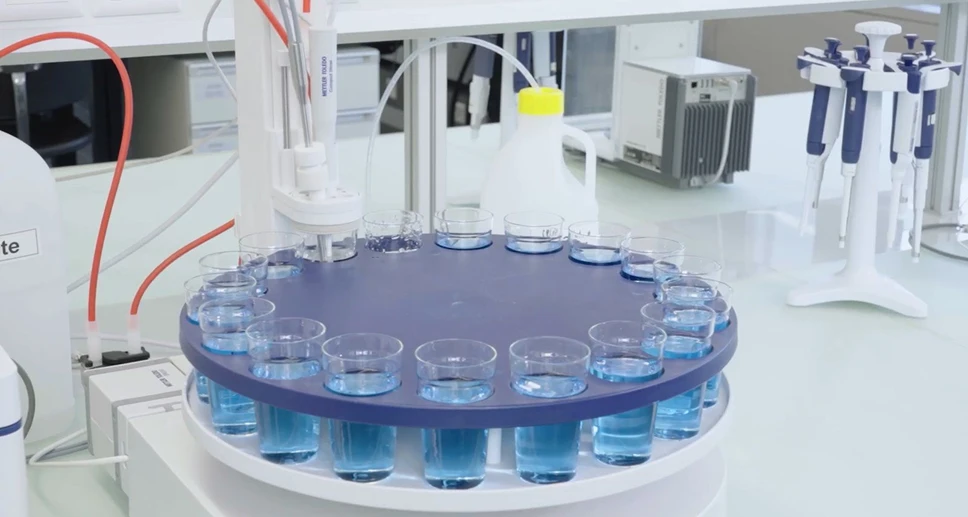 Mettler-Toledo: Automation for UV-Vis Spectroscopy