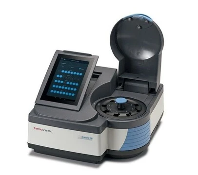 Thermo Scientific™ GENESYS™ 150 UV-Vis Spectrophotometer