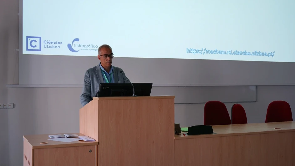 SSJMM: Identification of microplastics by micro-FTIR: Validation and uncertainty evaluation (R. BETTENCOURT DA SILVA)