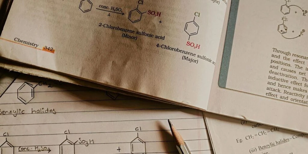 Thermo Fisher Scientific: Generating Quantitative Methods Automatically From Spectral Library Data