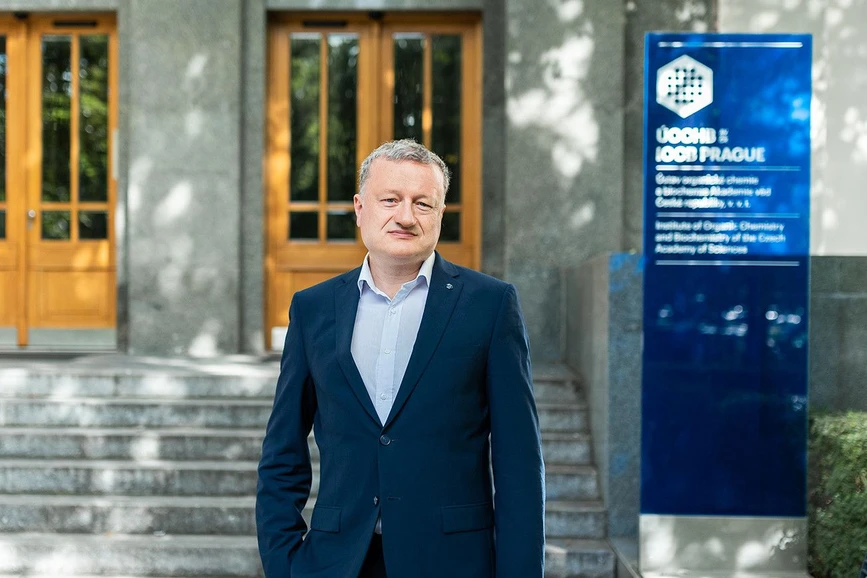 IOCB Prague: Prof. Jan Konvalinka,  IOCB Prague director