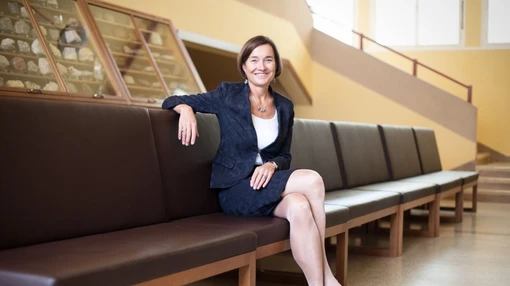 Tracking unspliced RNA: Professor Rumlová studies how retroviruses “hack” cells