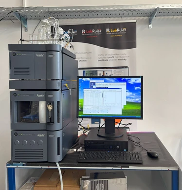 Waters Acquity HPLC system (BP, ALS, TCC, PDA) (Refurbished)